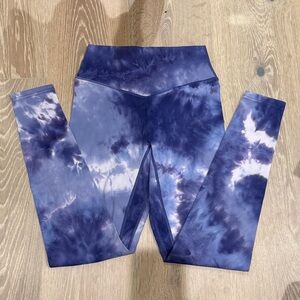 Vitality Tie-Dye cloud Leggings